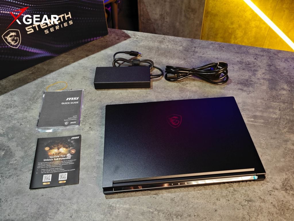 Laptop Gaming MSI Stealth A16 AI+ A3XWHG 085VN
