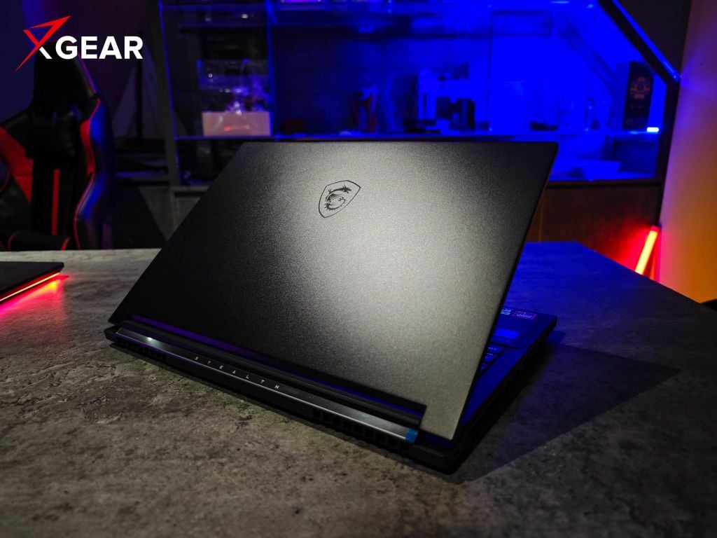 Laptop Gaming MSI Stealth A16 AI+ A3XWHG 085VN