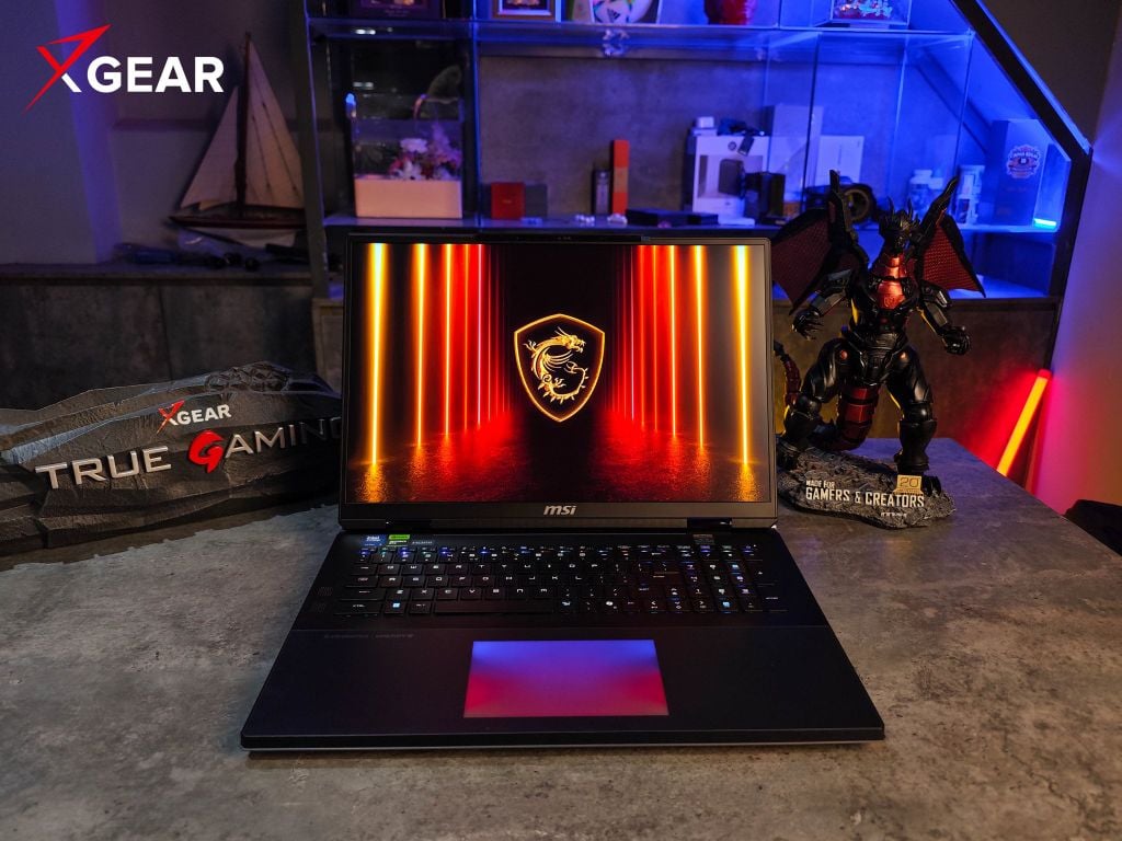 Hình ảnh thật Laptop Gaming MSI Titan 18 HX AI A2XWJG 035VN