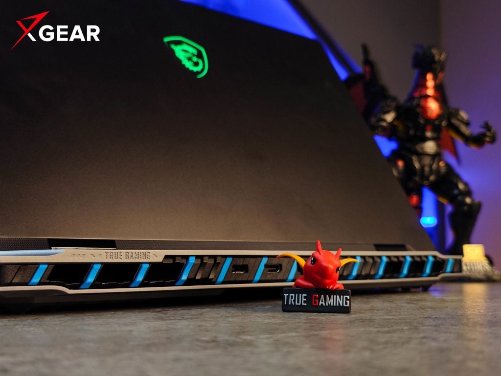 Hình ảnh thật Laptop Gaming MSI Titan 18 HX AI A2XWJG 035VN