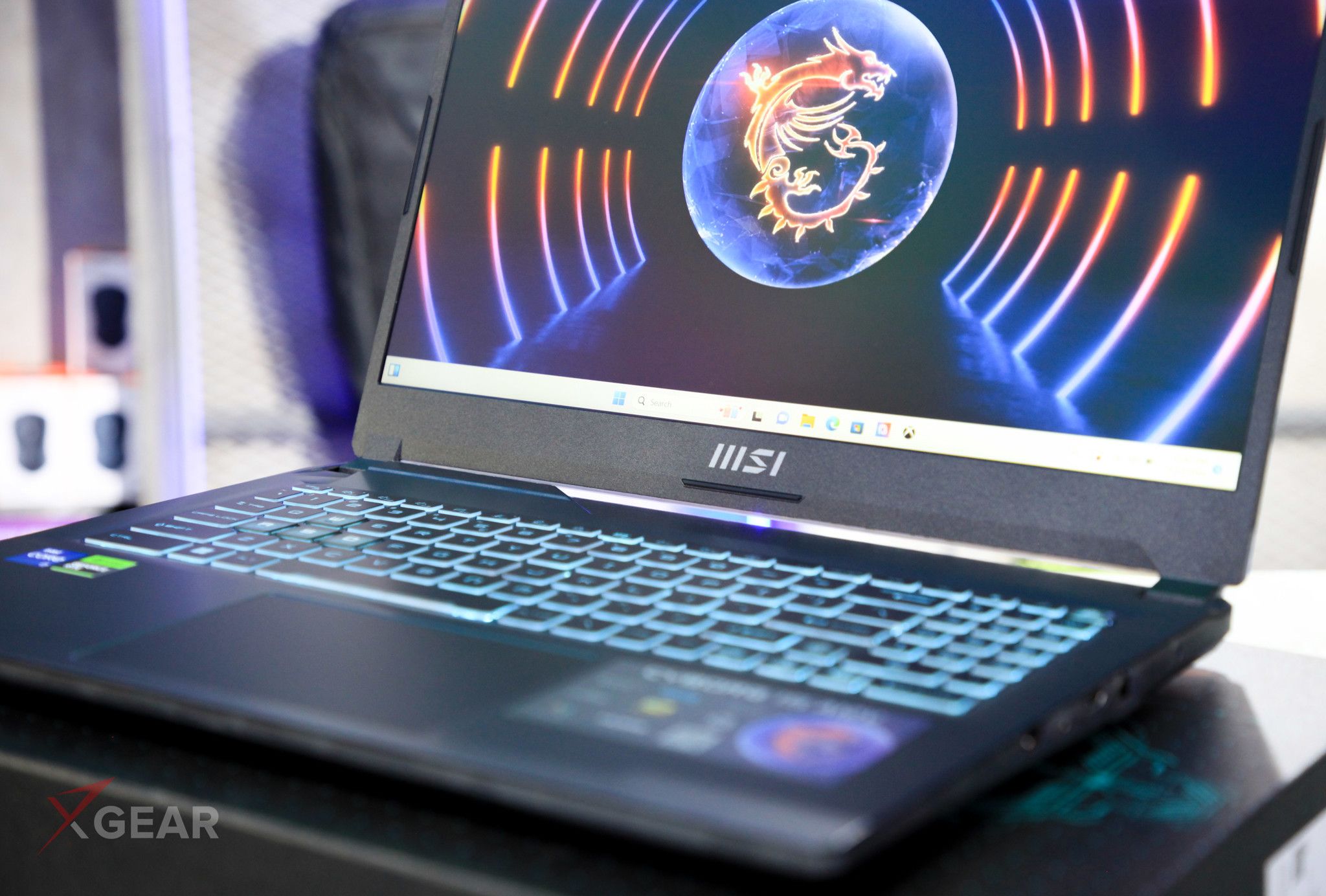 Xgear Laptop Gaming MSI Cyborg 15 A12UCX 618VN