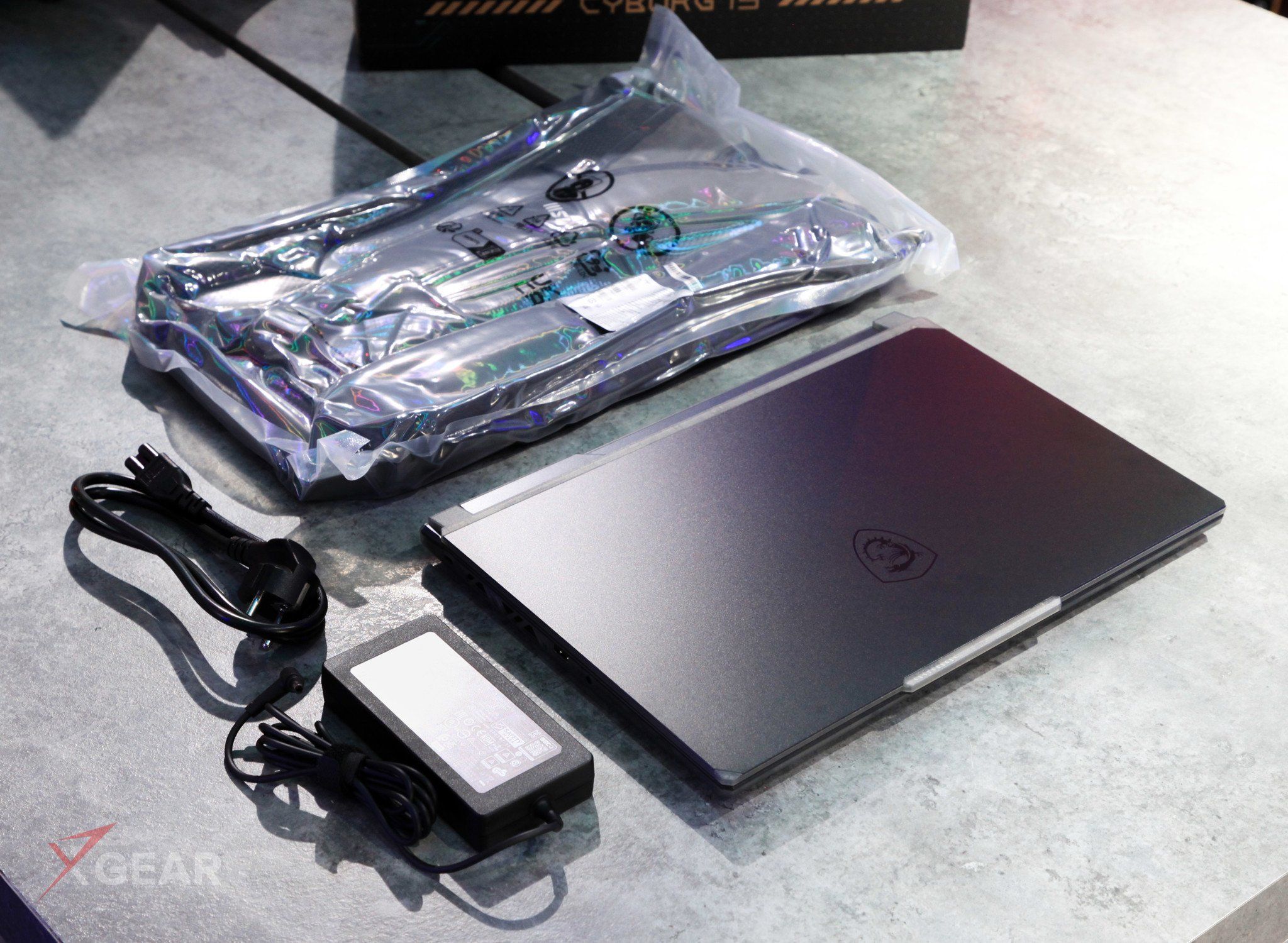 Xgear Laptop Gaming MSI Cyborg 15 A12UCX 618VN
