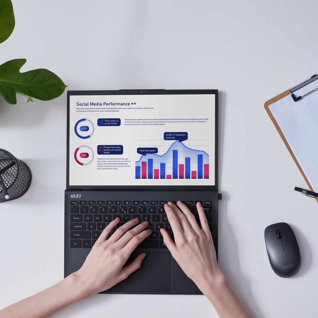 chọn màn hình cho sinh viên marketing cần có chất lượng hiển thị sắc nét
