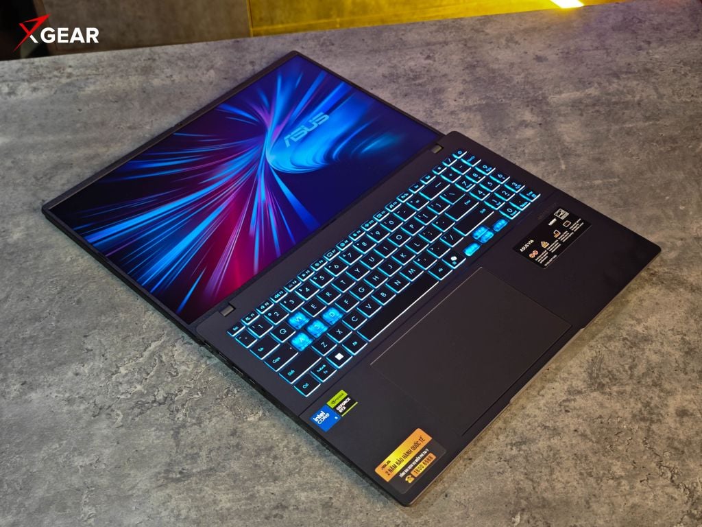 Laptop Gaming Asus AI V16 V3607VU-RP290W trang bị màn hình 16inch hiện thị rộng rãi