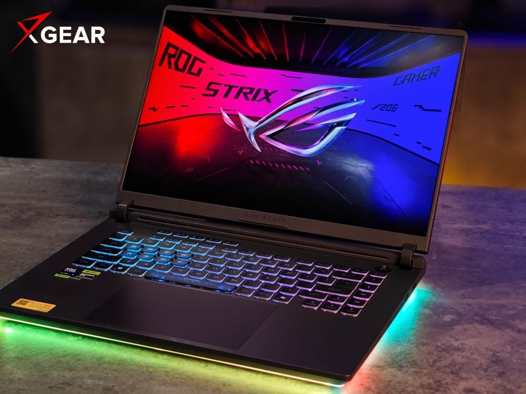 Laptop Gaming ASUS ROG Strix G18 G815LW-S9164W sở hữu màn hình IPS sắc nét đến từng chi tiết