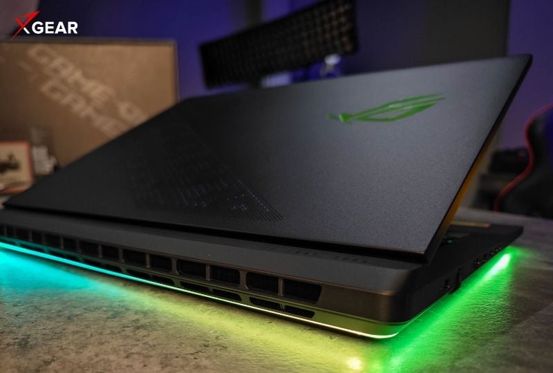 ưu nhược điểm của ASUS ROG Strix SCAR 18 G835LX-SA208W