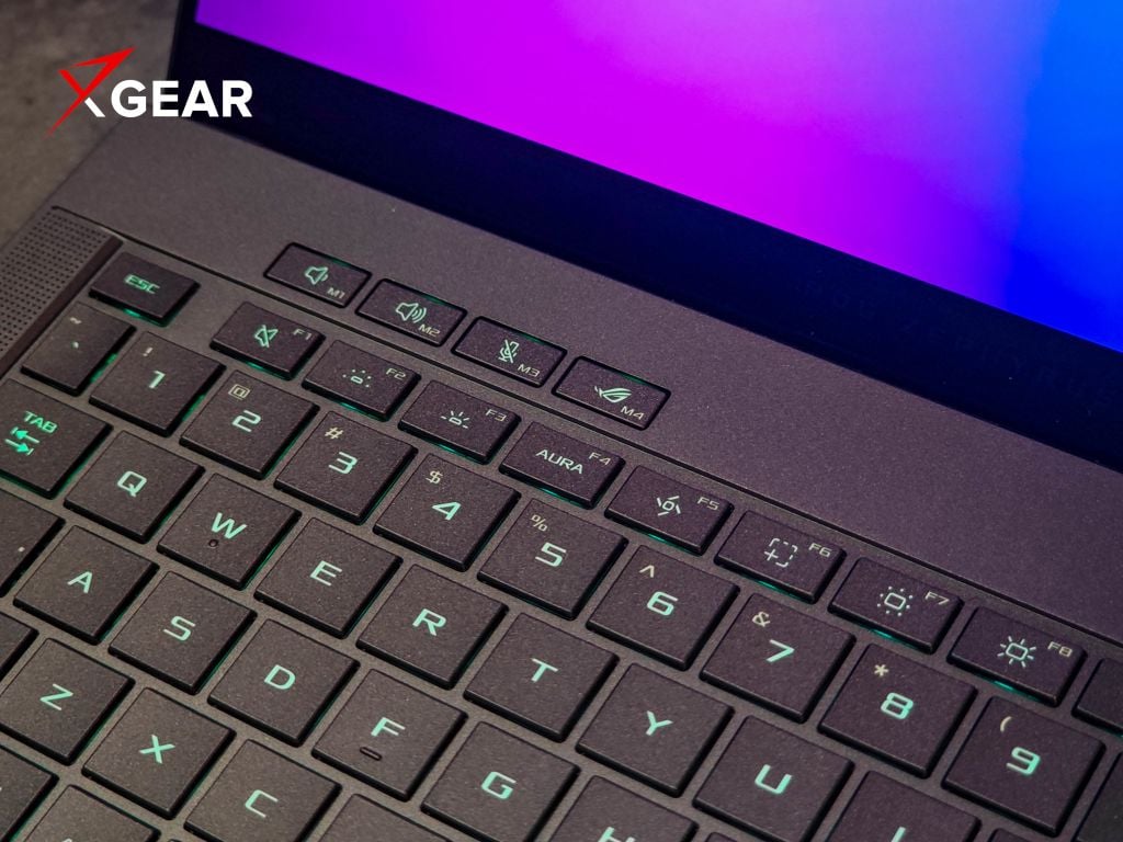 laptop gaming asus rog zephyrus g14 ga403ww qs136ws bàn phím 1 vùng RGB tích hợp AI