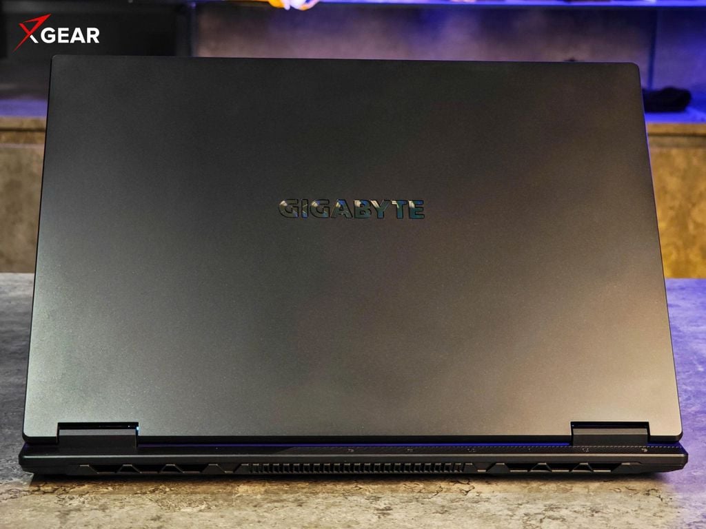 Sức mạnh của A16 đến từ vi xử lý Intel Core i7-13620H