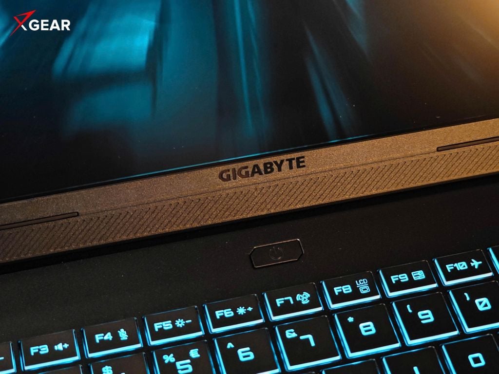 Laptop Gaming Gigabyte A16 CVHI3VNC93SH màn hình được tích hợp tính năng chống chói bảo vệ mắt