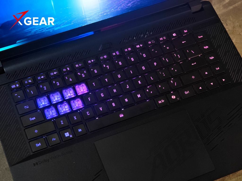 laptop Gaming Gigabyte Aorus Master 16 đa dạng cổng kết nối