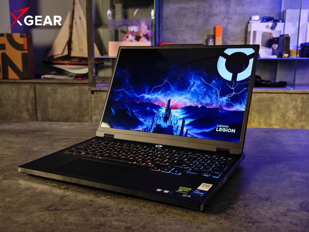 Laptop Gaming Lenovo Legion 5 15IAX10 83F0003CVN hiệu năng mạnh mẽ vượt trội
