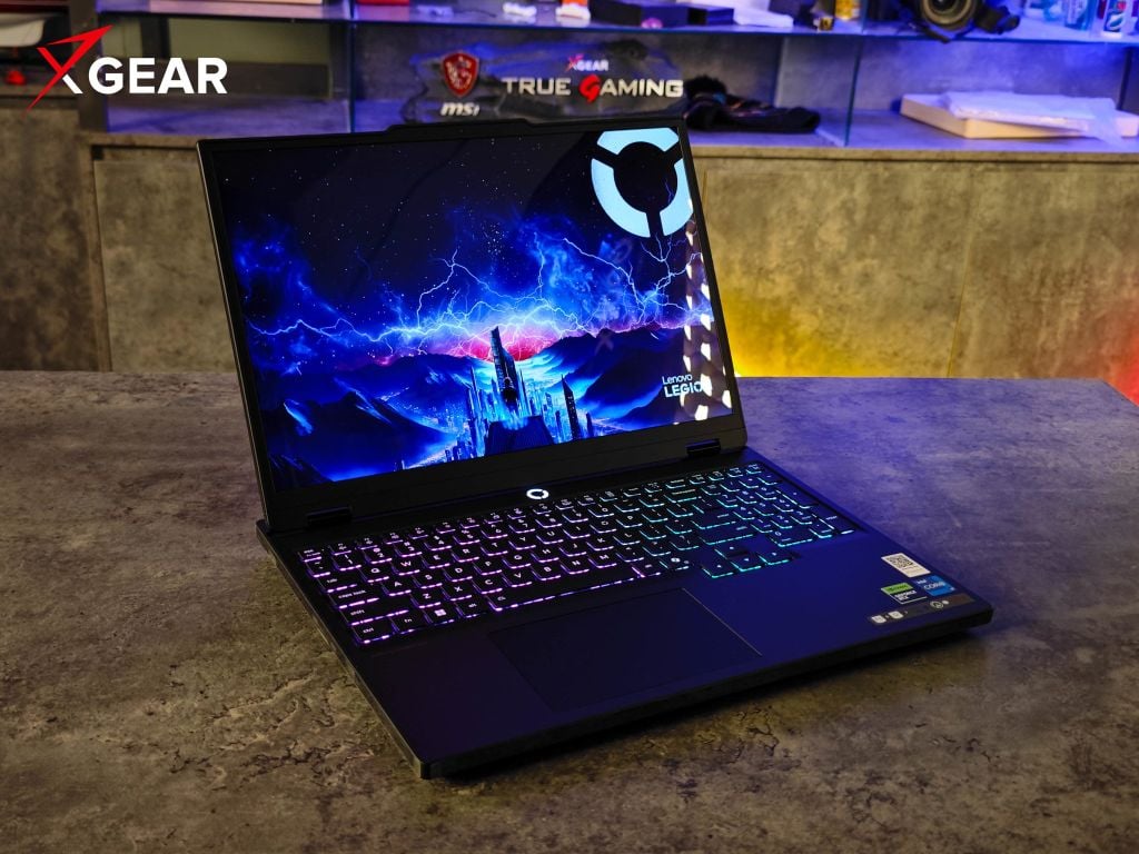 Laptop Gaming LENOVO Legion 5 15IRX10 83LY00HRVN màn hình chuẩn màu 100% sRGB