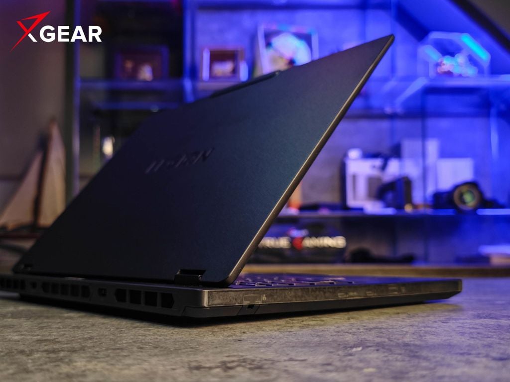 Laptop Gaming LENOVO Legion 5 15IRX10 kết nối không dây hiện đại tiên tiến