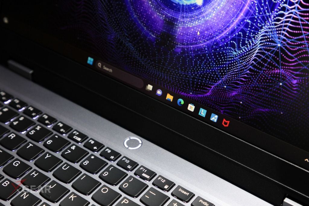 kết nối không dây ổn định Laptop Gaming Lenovo LOQ 15IRX9 83DV017HVN