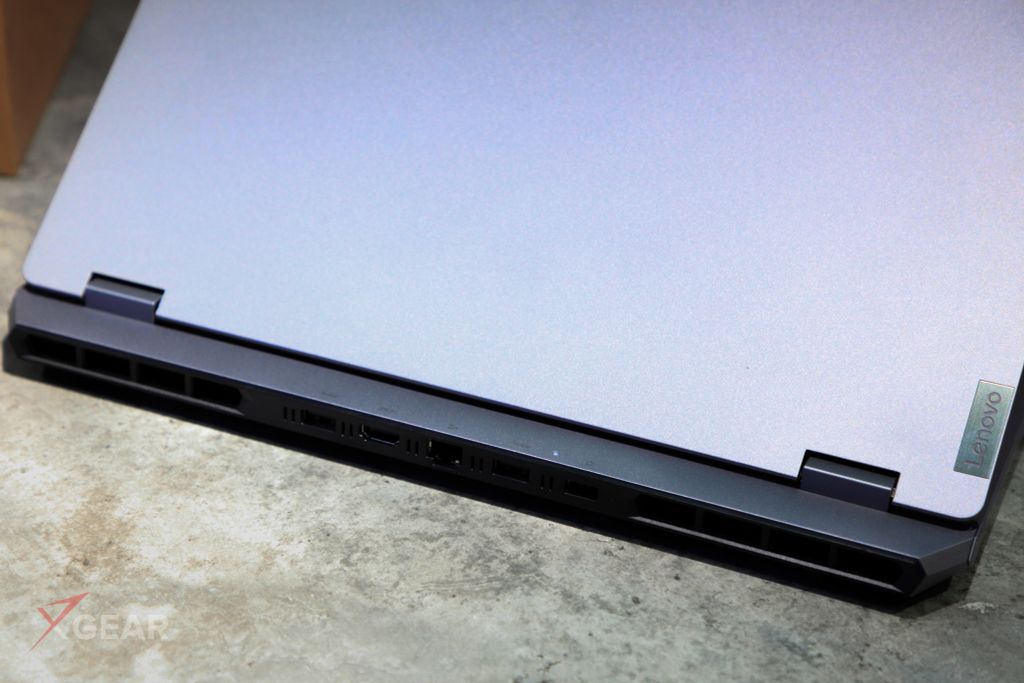 hệ thống tản nhiệt hiệu quả Laptop Gaming Lenovo LOQ 15IRX9 83DV017HVN