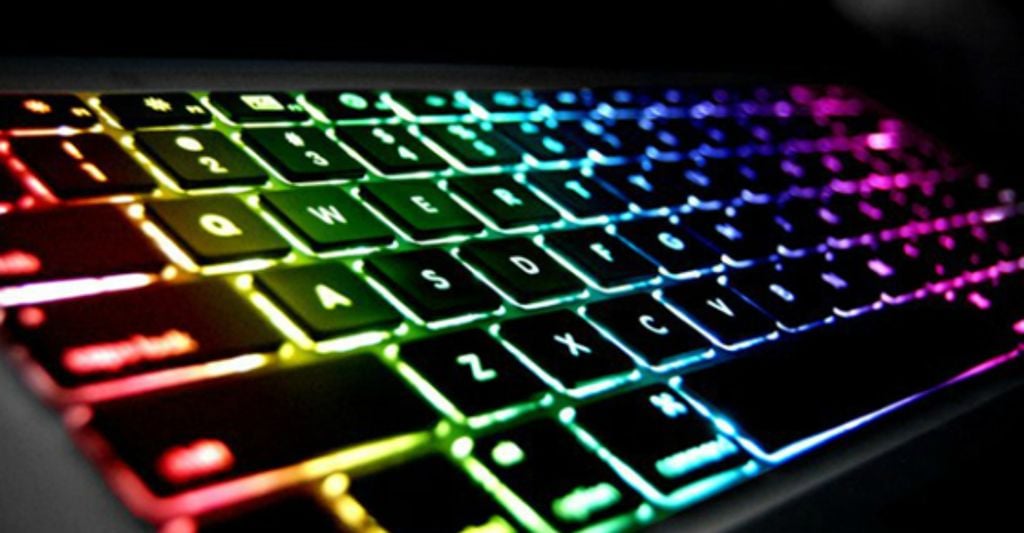 laptop lenovo có bàn phím RGB rực rỡ