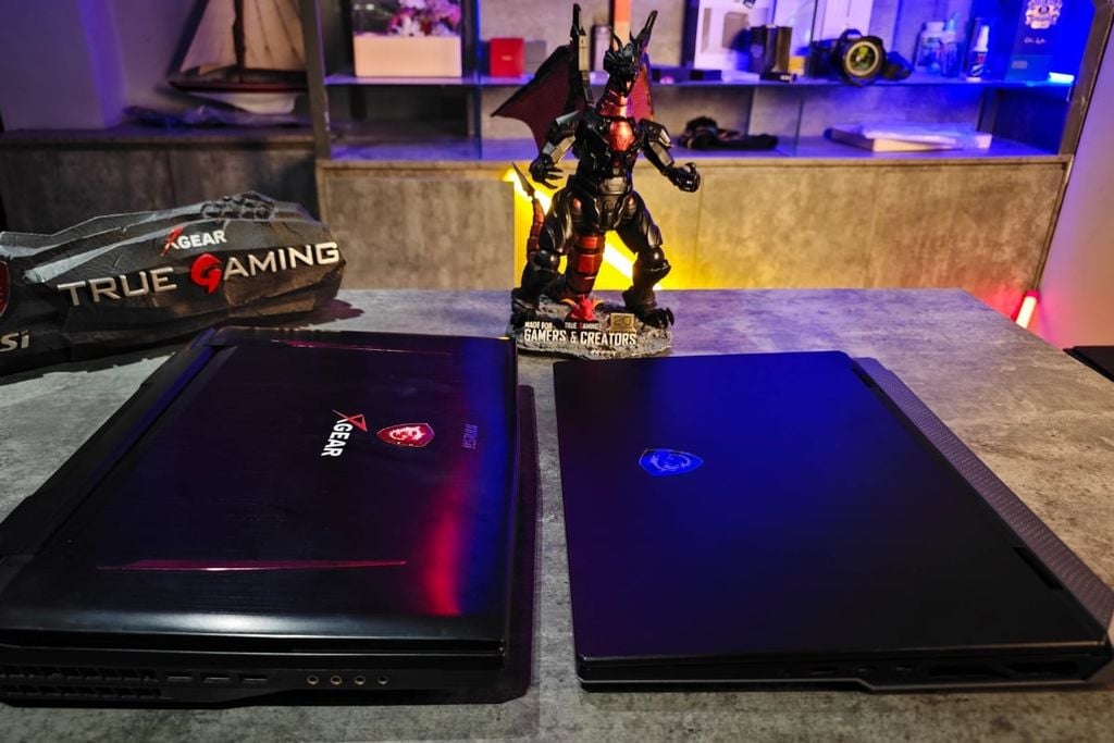thiết kế MSI GT75VR 7RF và MSI Titan 18 HX AI A2XW