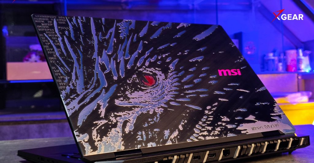 kết nối không dây hiện đại đa dạng trên MSI Titan 18 HX Dragon Edition Norse Myth