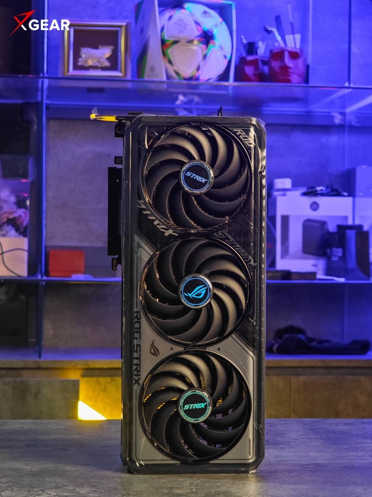 Vga Asus ROG Strix GeForce RTX 5070 Ti 16GB GDDR7 OC Edition (ROG-STRIX-RTX5070TI-O16G-GAMING)