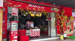 Không khí Tết ở các điểm bán của siêu thị Gia Lạc