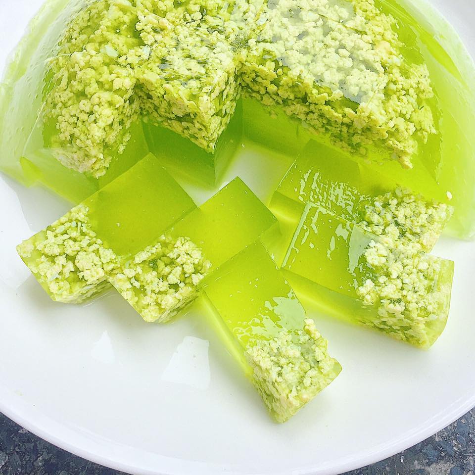 Cách Làm Thạch Cốm Lá Dứa – Món Tráng Miệng Thanh Mát Dễ Làm Tại Nhà