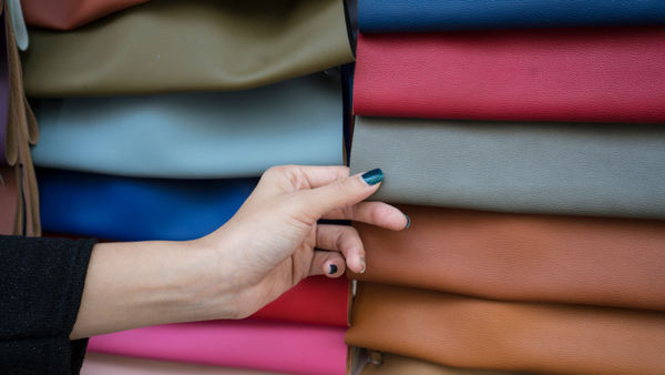 Da công nghiệp là gì? Có nên lựa chọn da công nghiệp?