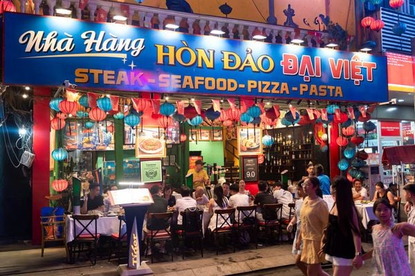 có hỗ trợ bữa sáng ở nhà hàng đại việt