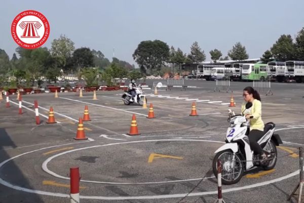 Hướng dẫn hoàn thành 4 bài thi sa hình lái xe máy A1 giành điểm tuyệt đối