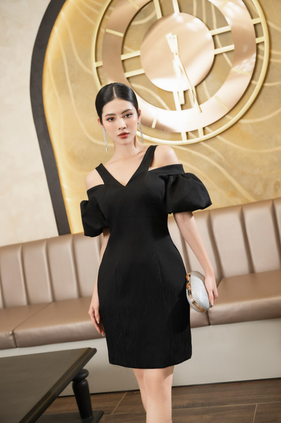 11+ Mẫu đầm trễ vai dáng suông tay dài dự tiệc sang trọng