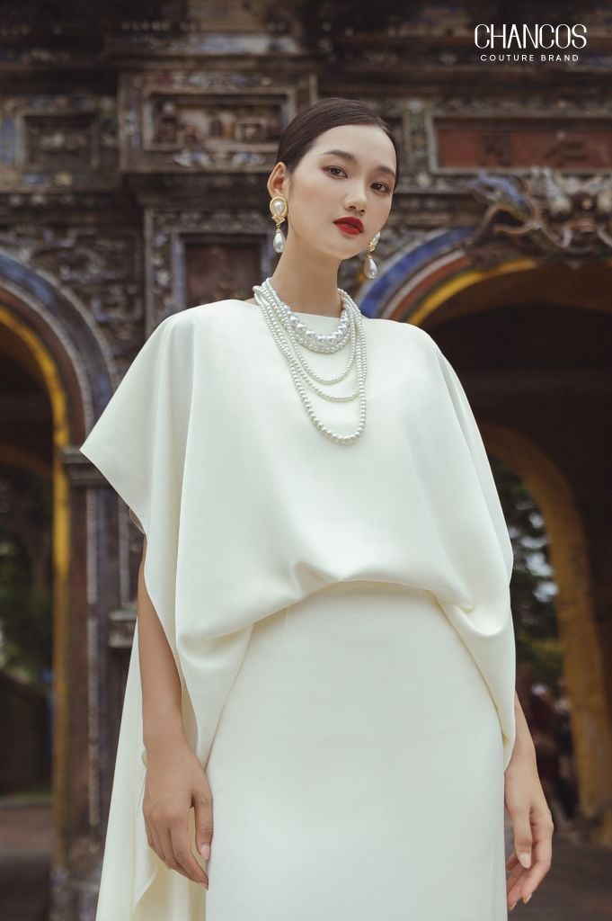 NGỌC SẮC THIÊN HƯƠNG