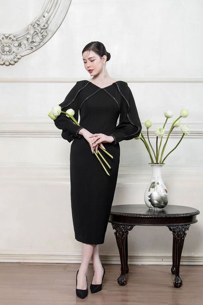 Top 11 mẫu đầm hở lưng chữ V sexy siêu nóng bỏng