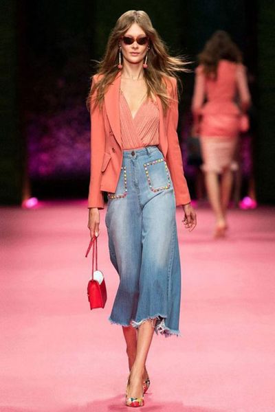 13 tips phối đồ vintage với quần jean nữ style Hàn Quốc