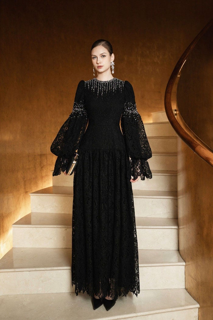 Top 10+ Mẫu đầm dạ hội trung niên đẹp duyên dáng và thanh lịch