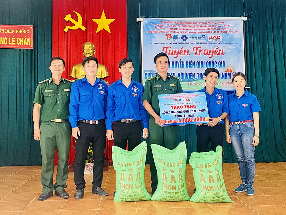 JAC – CÙNG HÀNH TRÌNH TÔI YÊU TỔ QUỐC TÔI