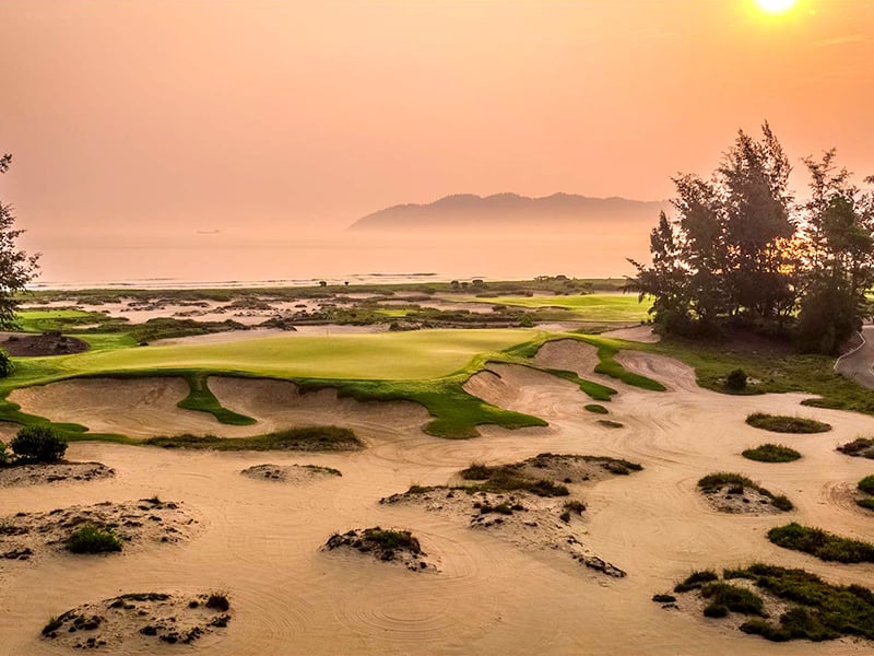 thiet-ke-san-golf-laguna-lang-co