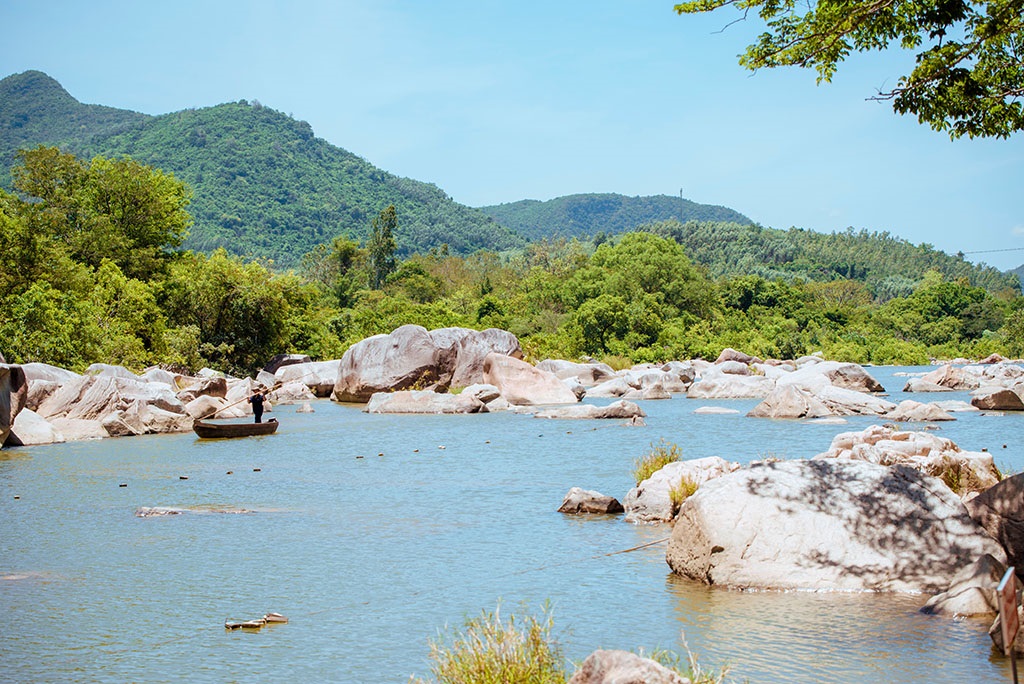 khu-du-lich-sinh-thai-ham-ho