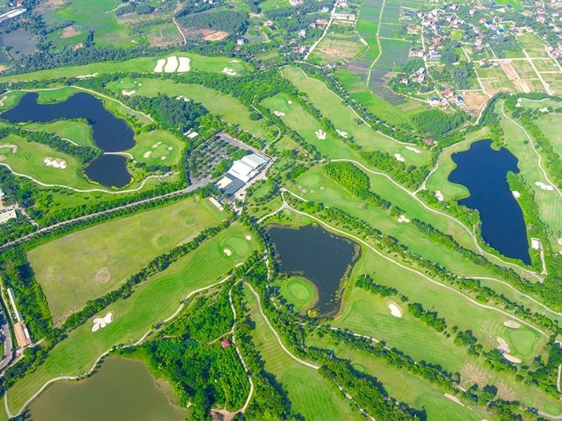 sân golf Minh Trí