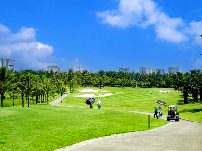 Long Biên Golf Course