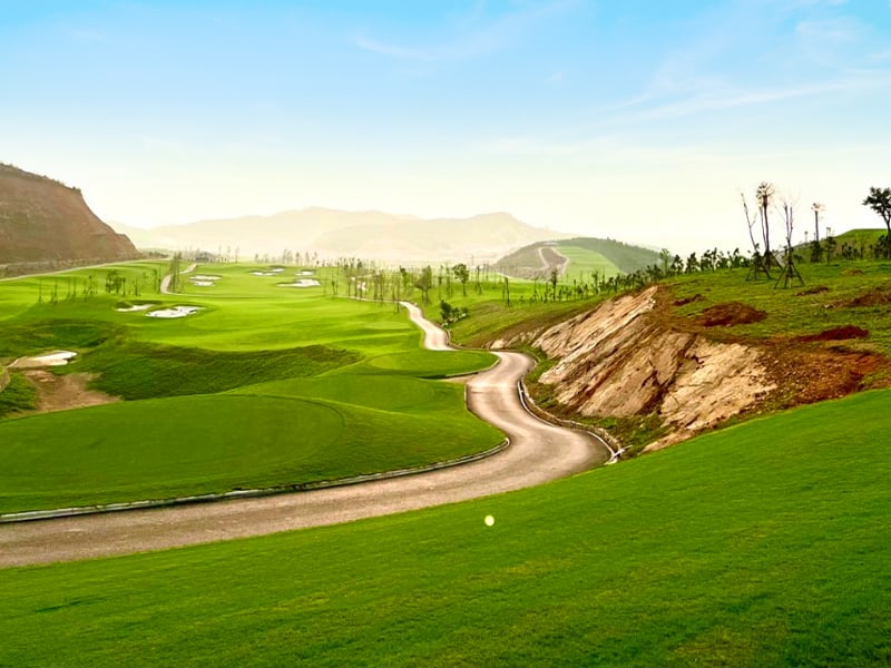 Lục Nam Corn Hill Golf