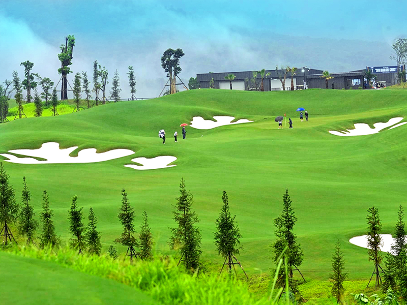 Móng Cái International Golf Course