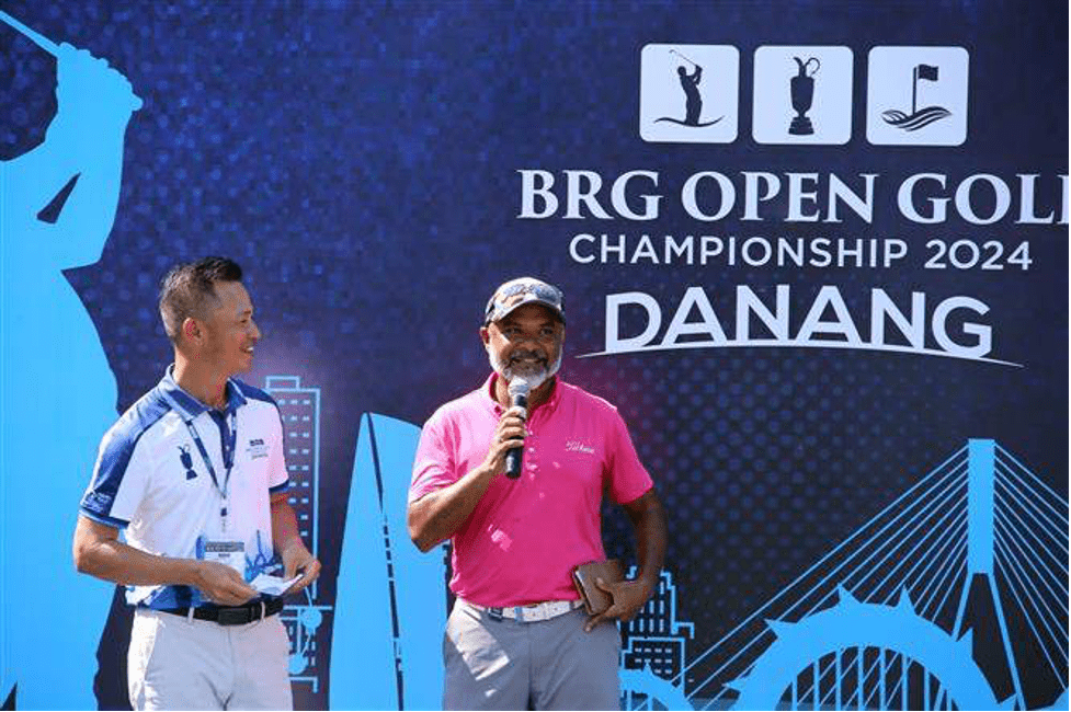 Rahil Gangjee phát biểu tại buổi trao giải BRG Open Golf 2024