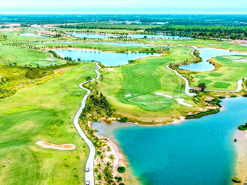 san-golf-royal-long-an-goda-golf