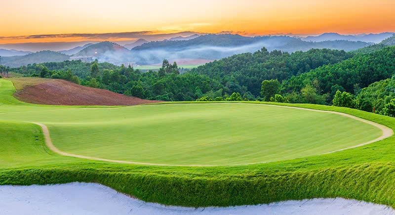 san-golf-van-lang-empire-golf-club