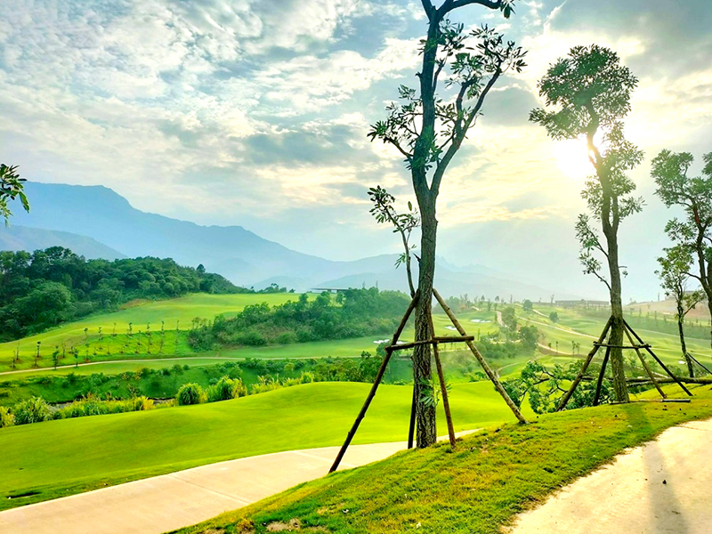Sapa Grand Golf Course