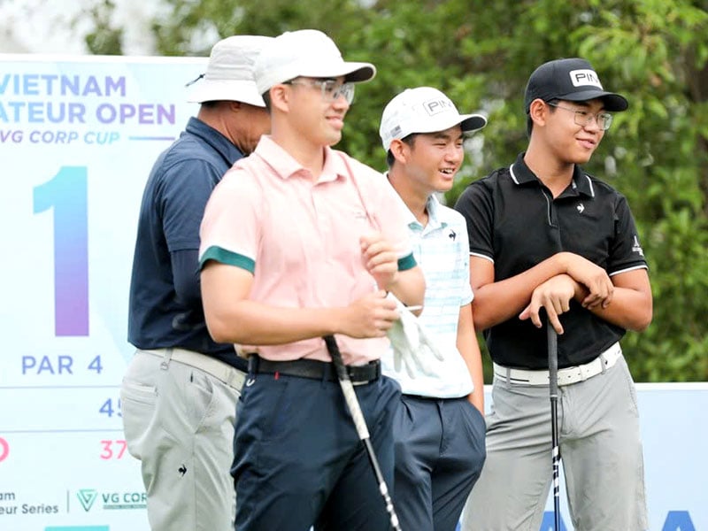 su-kien-golf