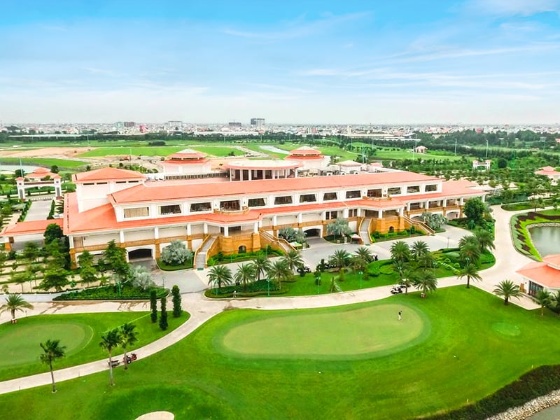tan-son-nhat-golf-course