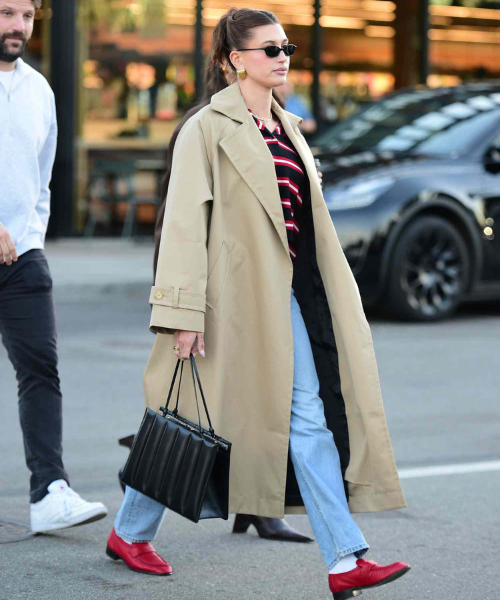 trench-coat-trung-tinh-thu-dong-2024