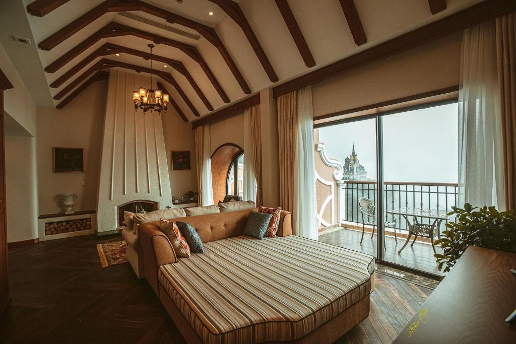 Venus Tam Đảo Resort