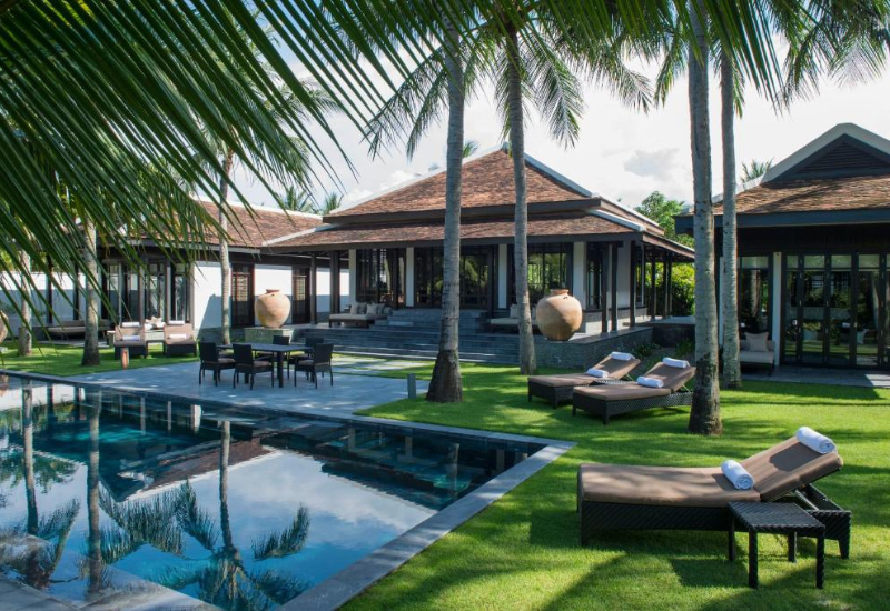 top-10-khu-nghi-duong-bien-tot-nhat-viet-nam-Four-Seasons-The-Nam-Hai