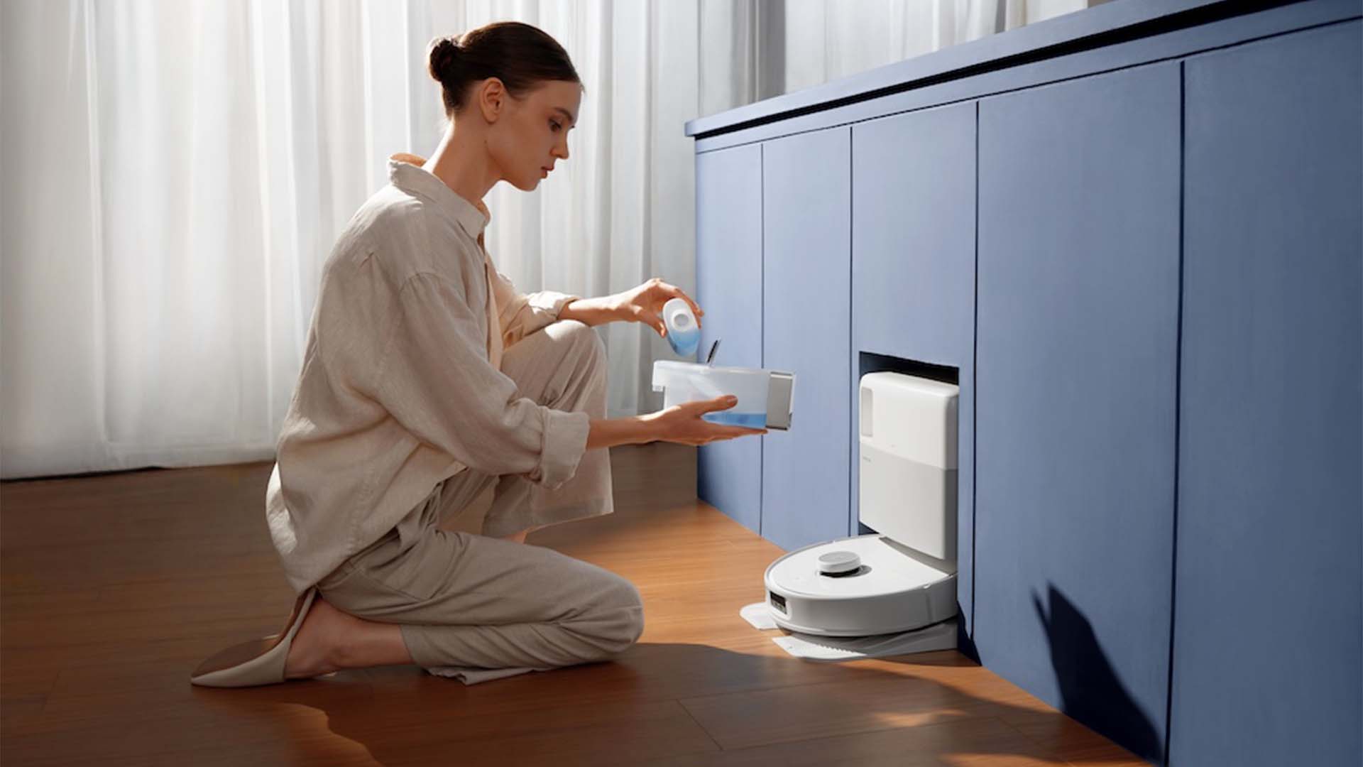 Robot hút bụi Roborock Qrevo 5AE-4